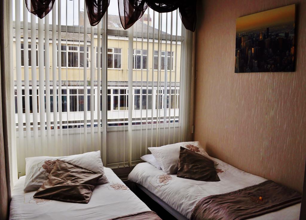 Cheers Hotel Blackpool Habitación foto